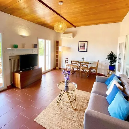 75m2 Avec Terrasse Et Jardin Апартаменти *