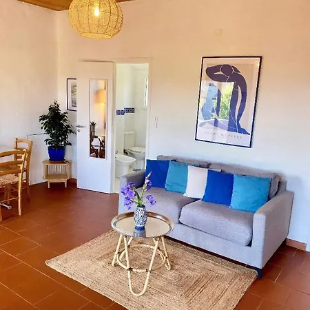 75m2 Avec Terrasse Et Jardin Аяччо